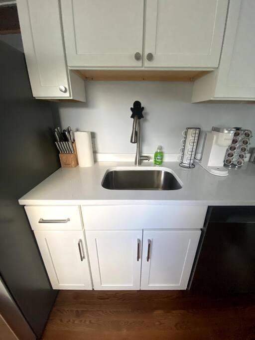 It'S Showtime-Book Lally'S House! Steps To Common! Salem Bagian luar foto